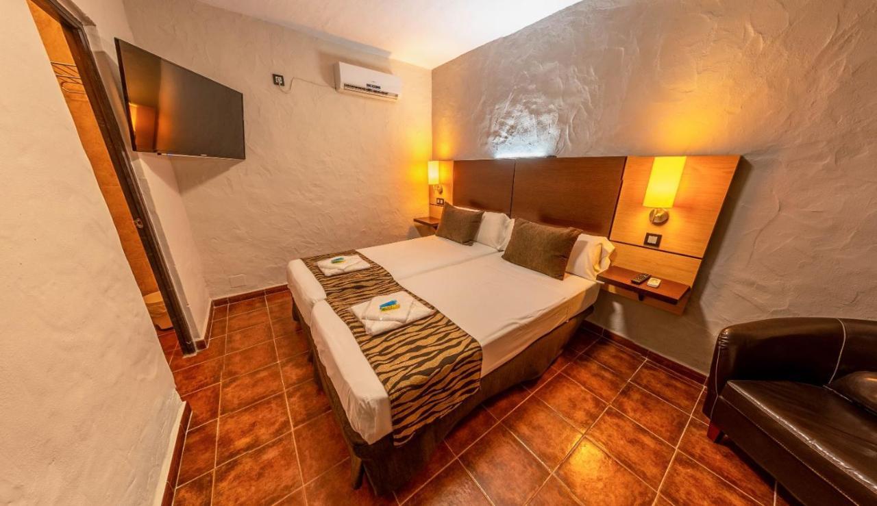Hotel Copacabana Tarifa Beach Eksteriør billede